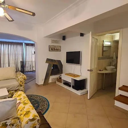 Hotel House Near Marina, Yachts, Boats. 4,5 Br