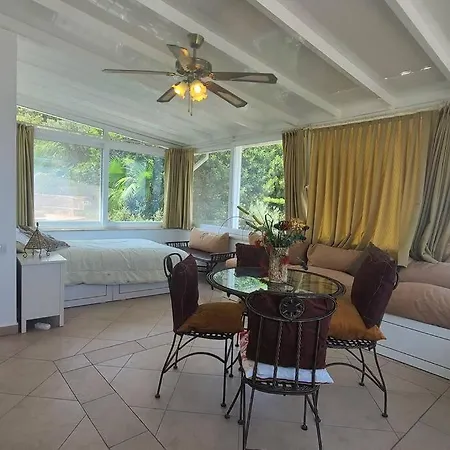 Hotel House Near Marina, Yachts, Boats. 4,5 Br