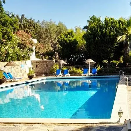 Hotel House Near Marina, Yachts, Boats. 4,5 Br