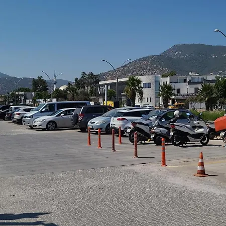 House Near Marina, Yachts, Boats. 4,5 Br 4* Torba