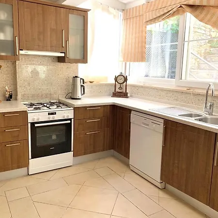 House Near Marina, Yachts, Boats. 4,5 Br 4*