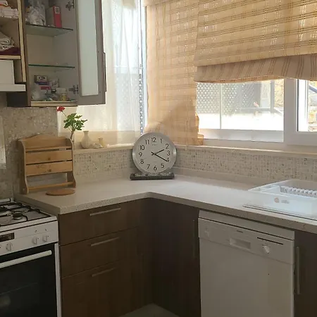 House Near Marina, Yachts, Boats. 4,5 Br Hotel