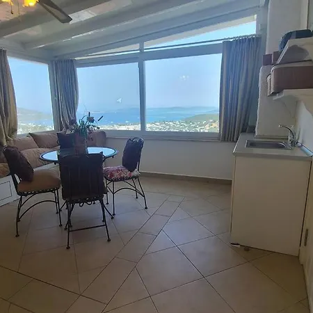 House Near Marina, Yachts, Boats. 4,5 Br 4*