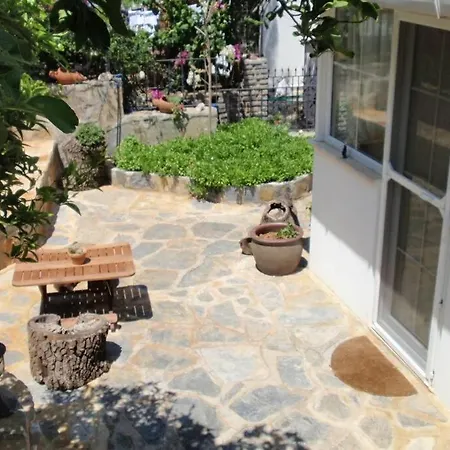 House Near Marina, Yachts, Boats. 4,5 Br Torba