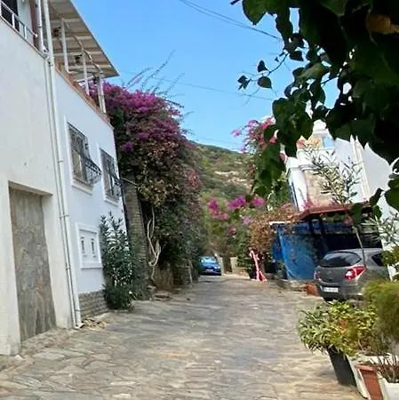 House Near Marina, Yachts, Boats. 4,5 Br 4* Torba